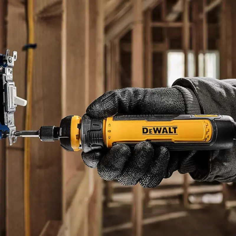 Best Inline Electric Screwdriver: DeWalt FlexDrive DWHT66719