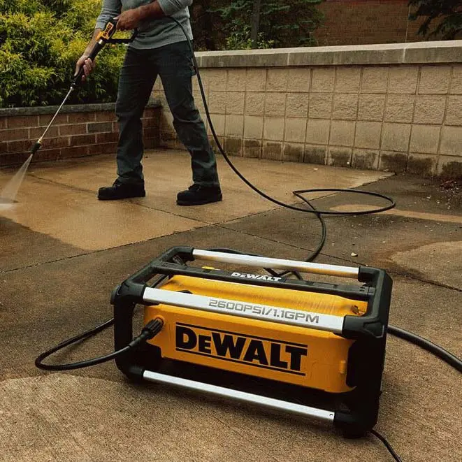 DeWalt 2600 PSI DWPW2600