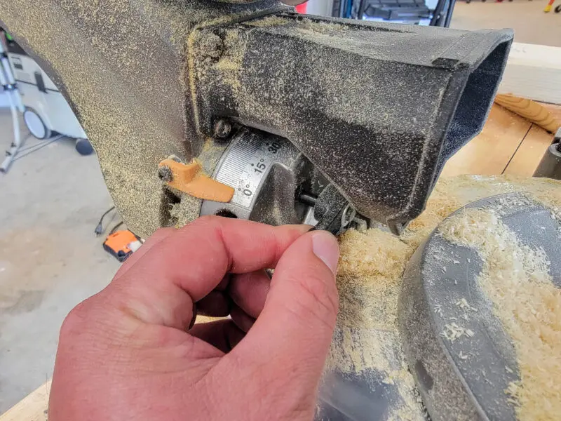 Right side bevel pin