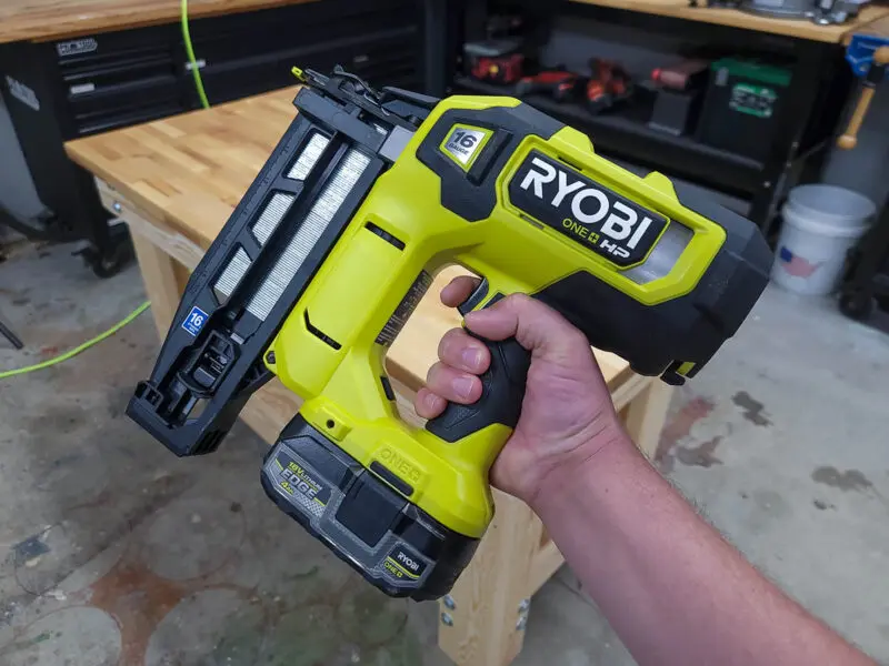 Ryobi 18V 16-gauge Straight Finish Nailer Profile