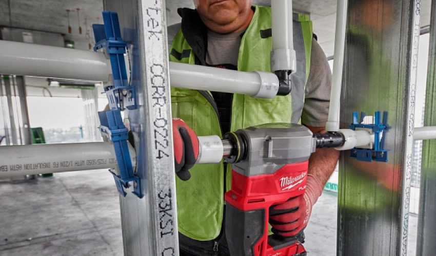 Milwaukee 2-Inch ProPEX Expander Feature
