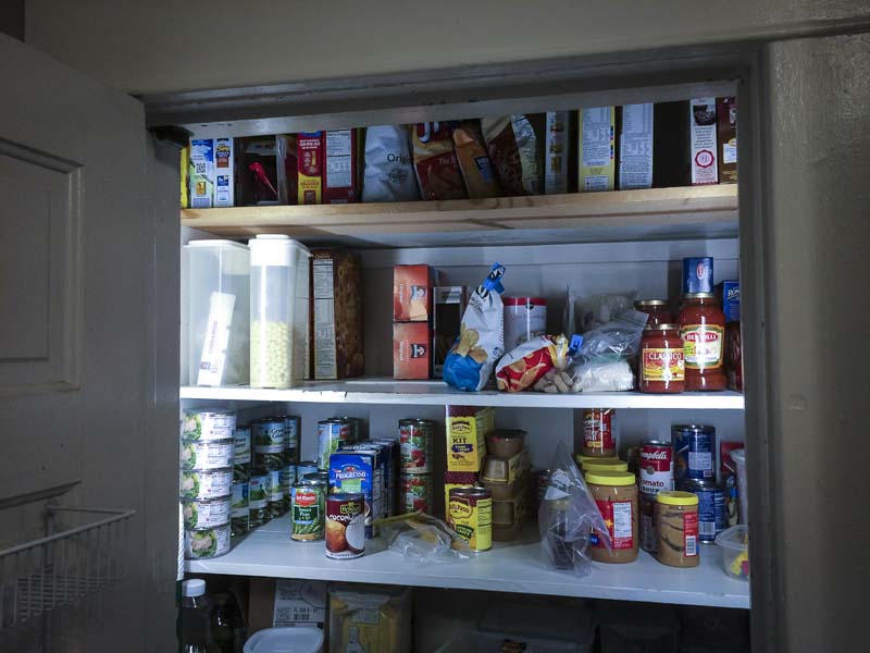 pantry lit